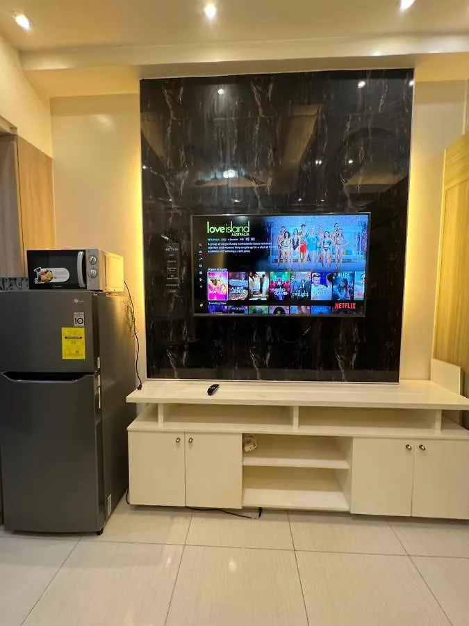 Condo In Pasay Aparthotel