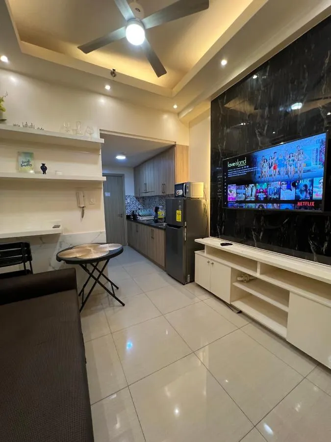 Condo In Pasay 0*,